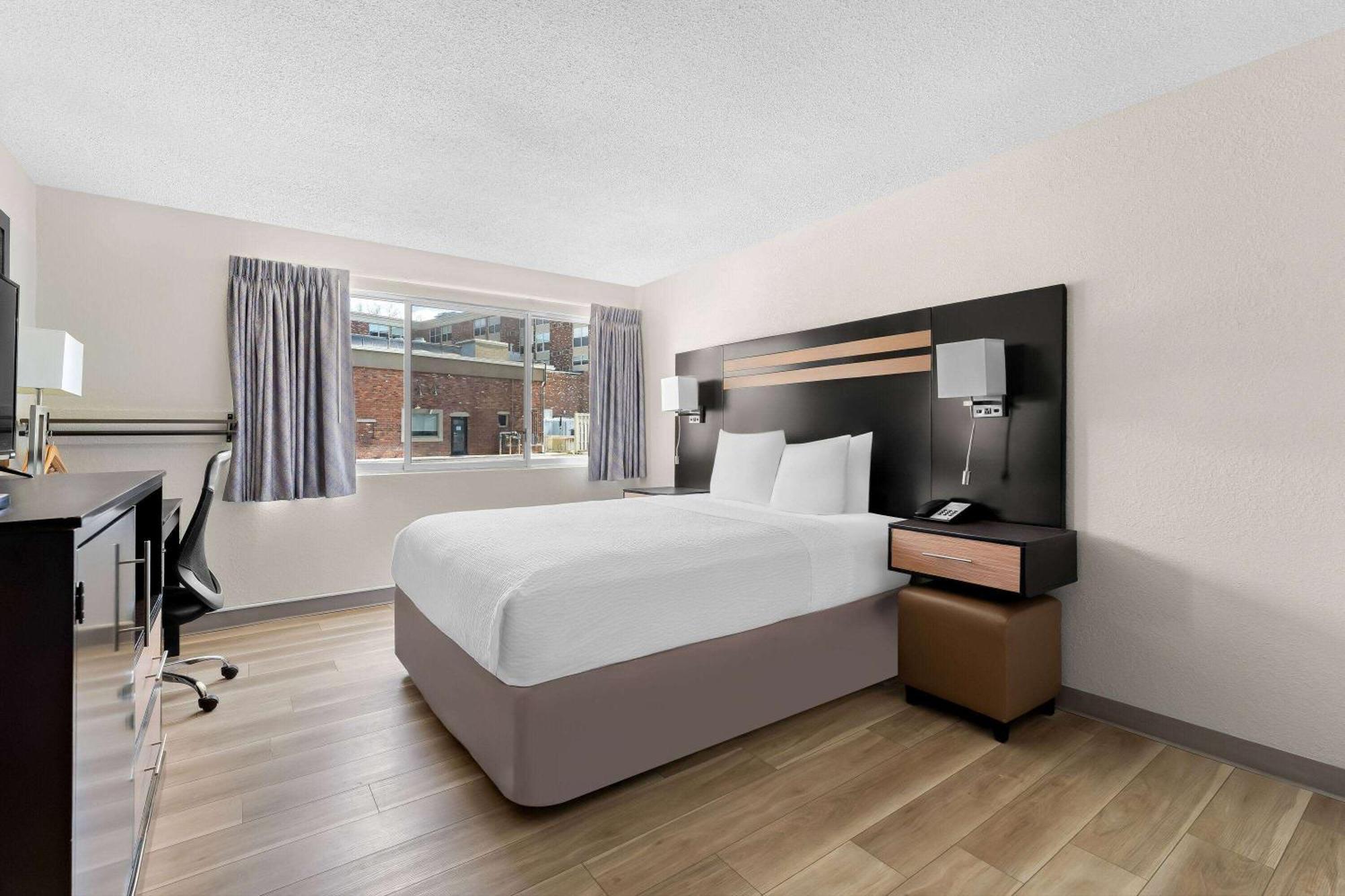 Days Inn By Wyndham Albany Suny Eksteriør bilde